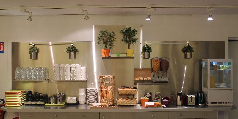 Brit Hotel Caen-est Mondeville