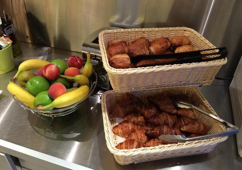 Brit Hotel Caen-est Mondeville