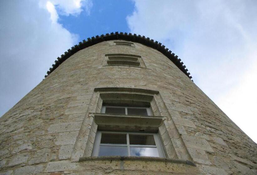 Château De Fourcès