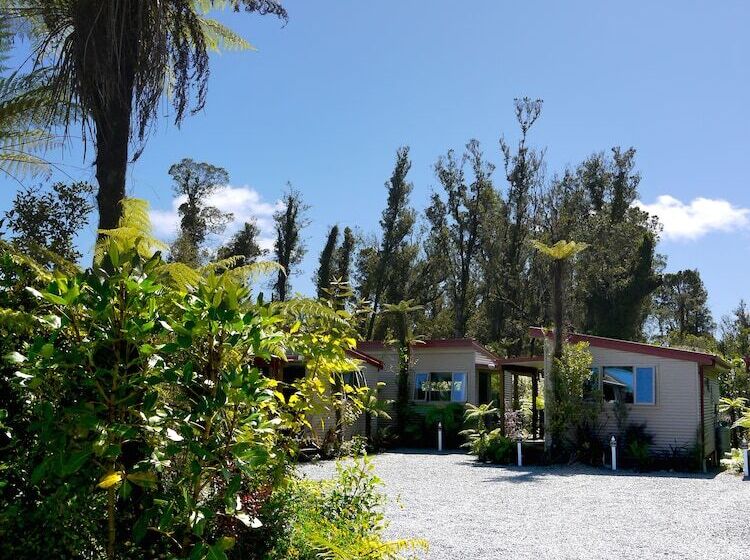 ホテル 10 Cottages