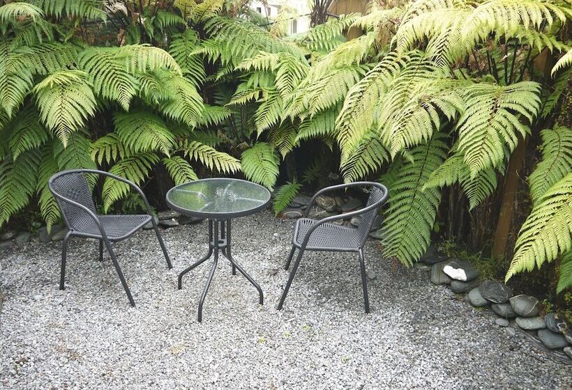 ホテル 10 Cottages