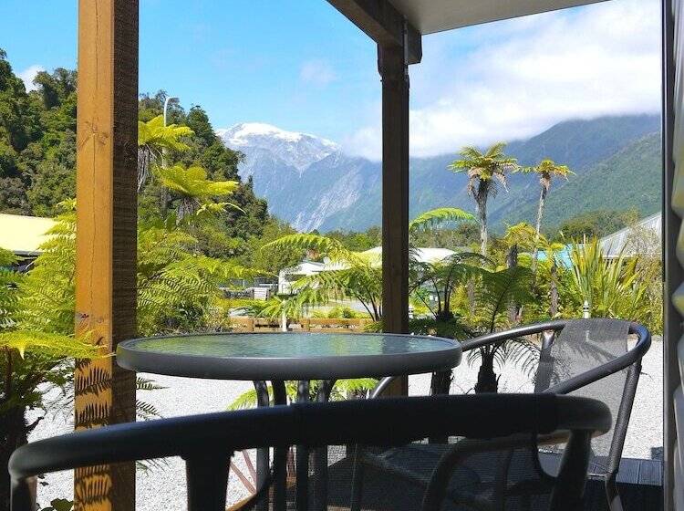 ホテル 10 Cottages