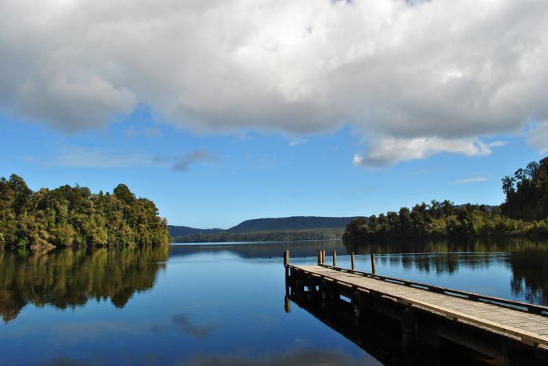 ホテル 10 Cottages