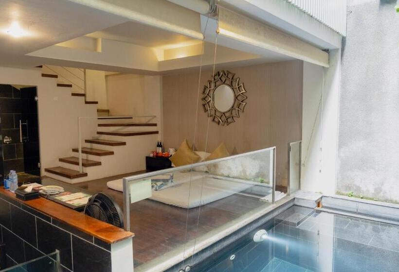 בית מלון כפרי 18 Suite Villa Loft At Kuta