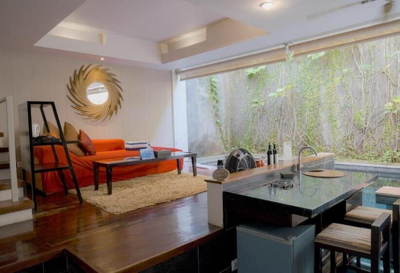 בית מלון כפרי 18 Suite Villa Loft At Kuta