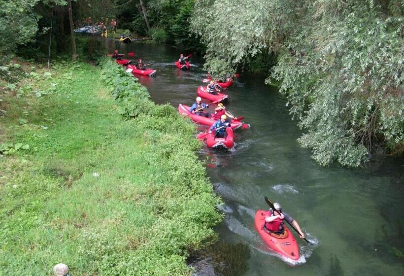 هتل Agriturismo La Torriola