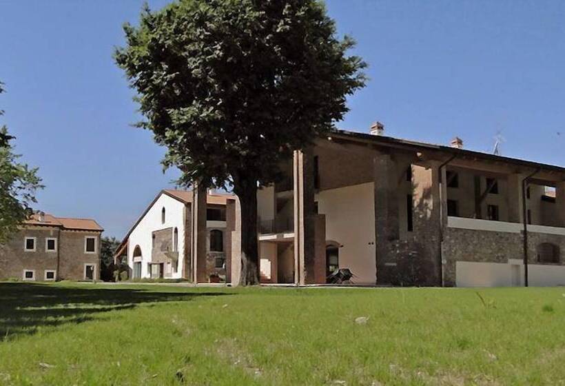 ホテル Corte Della Rocca Bassa