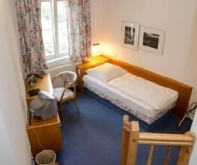 ホテル Am Rathaus