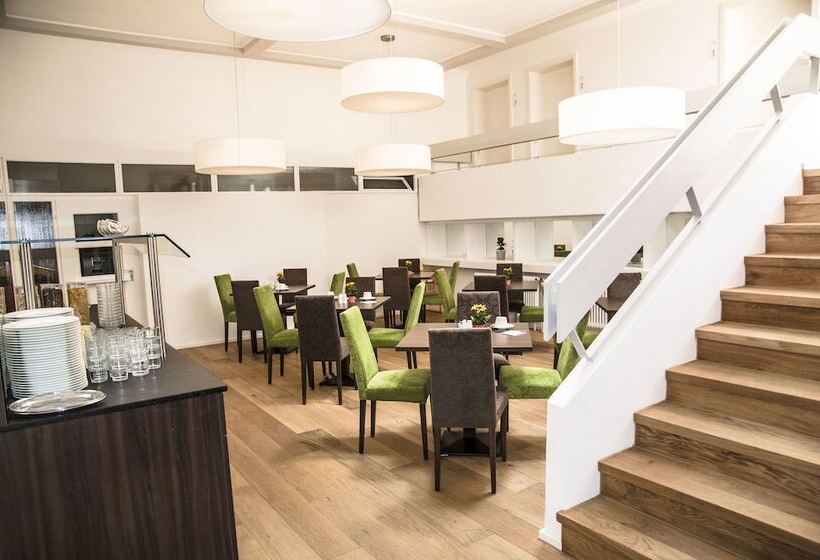 ホテル Am Schloss