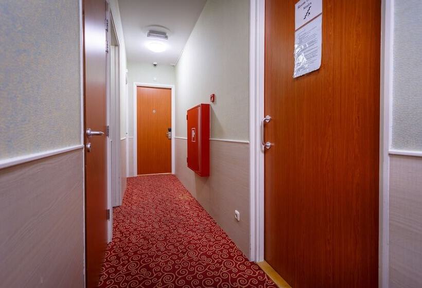 هتل Amsterdam Downtown