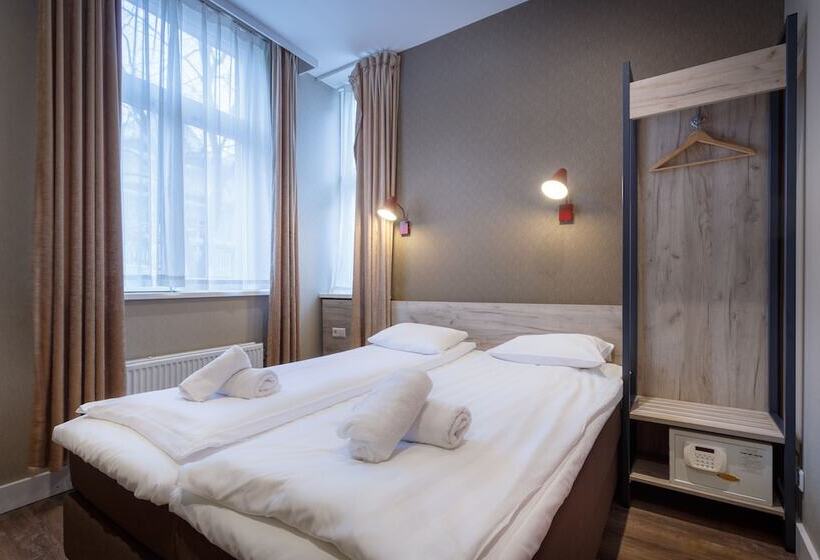 هتل Amsterdam Downtown