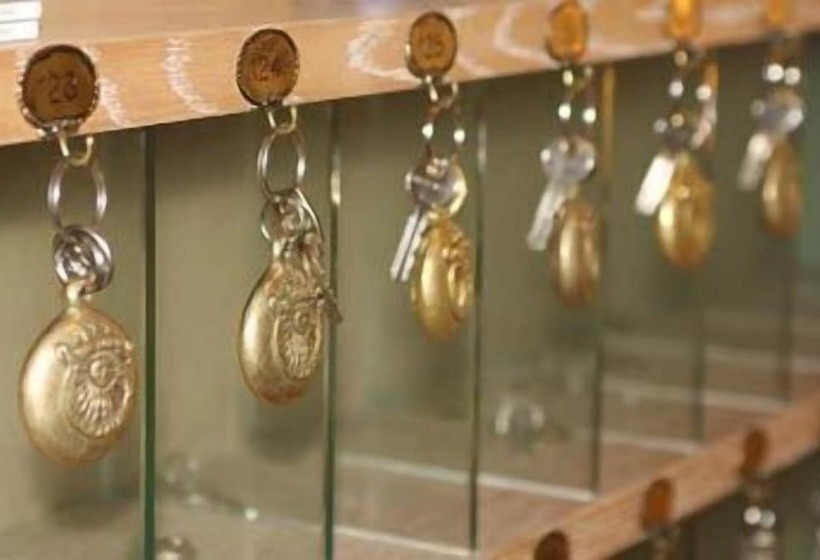 فندق Antica Locanda Il Sole