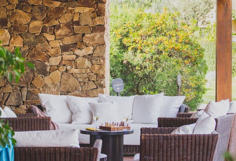 Отель Aquadulci