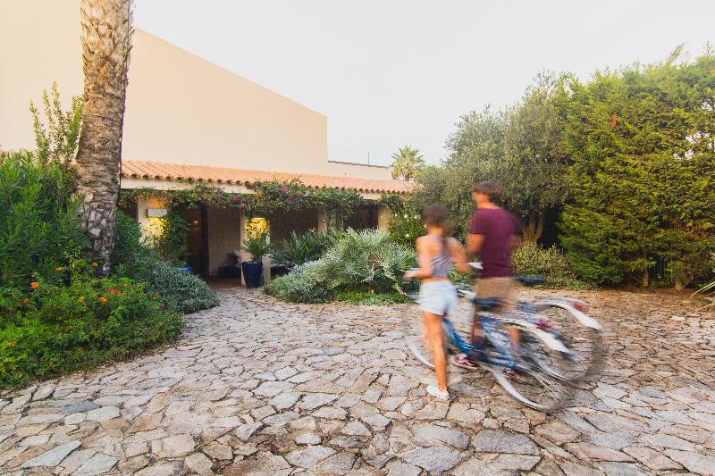 Отель Aquadulci