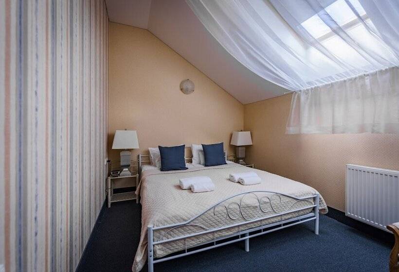 هتل Moon Garden Boutique