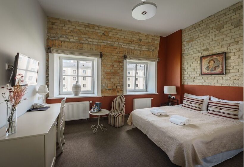 هتل Moon Garden Boutique