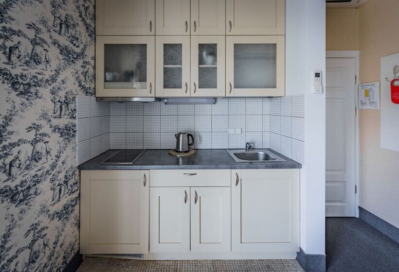 هتل Moon Garden Boutique