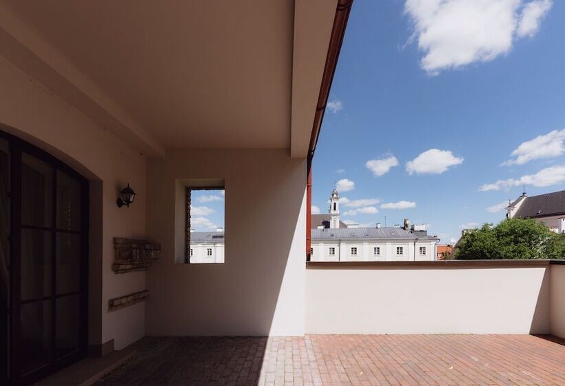 هتل Moon Garden Boutique