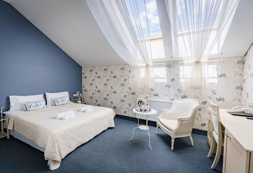 هتل Moon Garden Boutique