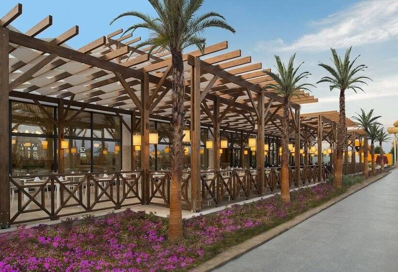 هتل Aska Lara Resort & Spa