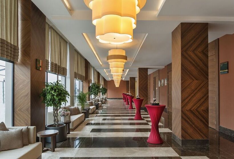 هتل Aska Lara Resort & Spa