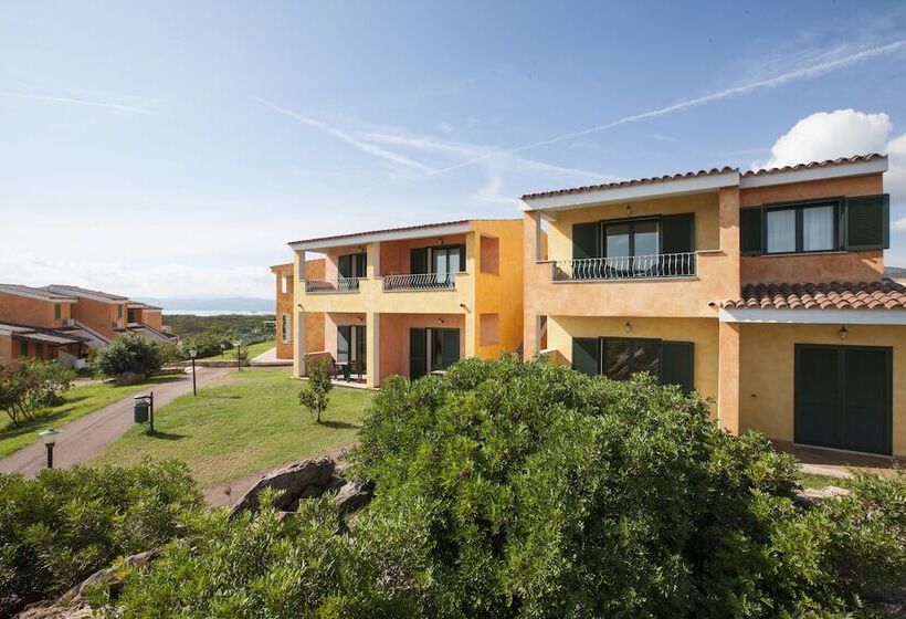 בית מלון כפרי Baia Aranzos