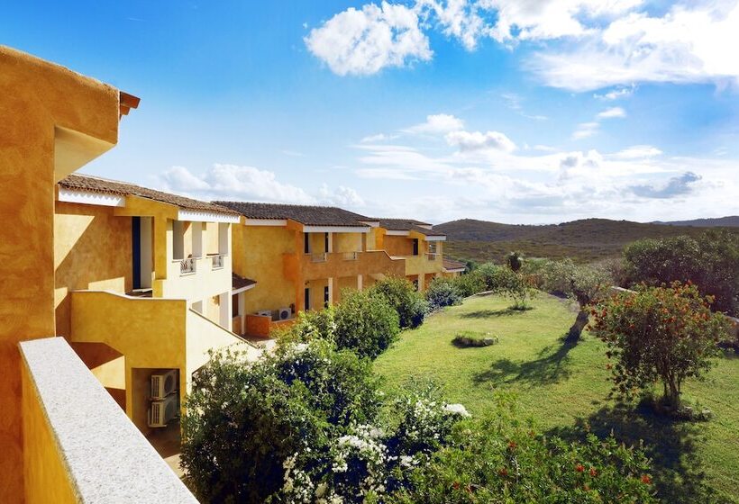 בית מלון כפרי Baia Aranzos