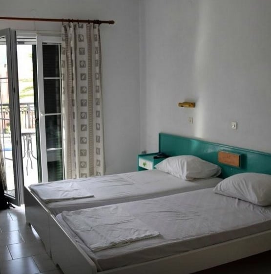 Отель Belle Helene