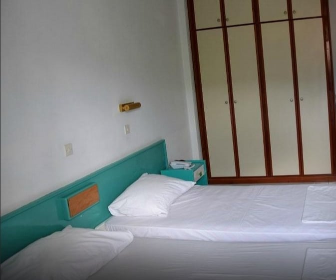 Отель Belle Helene