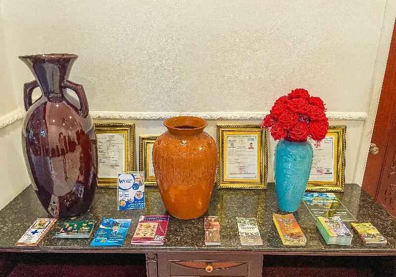 בית מלון כפרי Birdcage Boutique