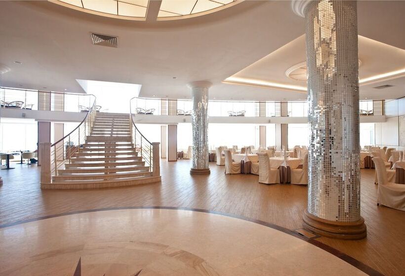 هتل Black Sea Bugaz