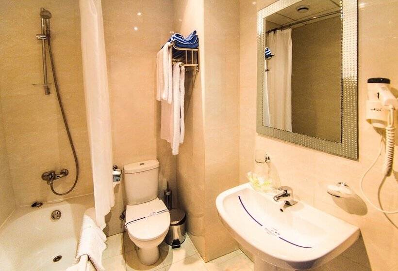 هتل Black Sea Bugaz