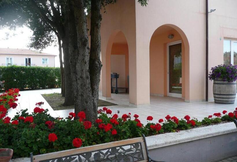 ホテル Bolgheri Marina Resort Ex Varo Village