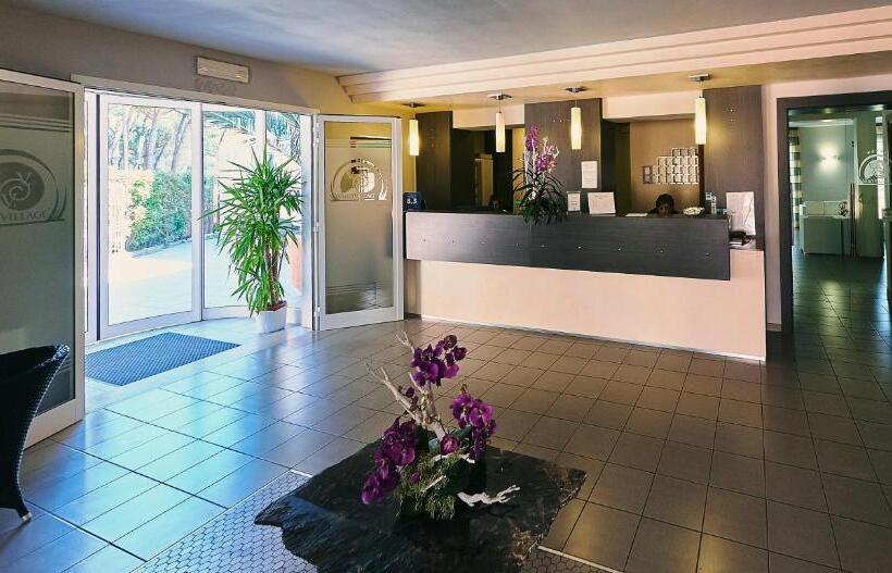 ホテル Bolgheri Marina Resort Ex Varo Village