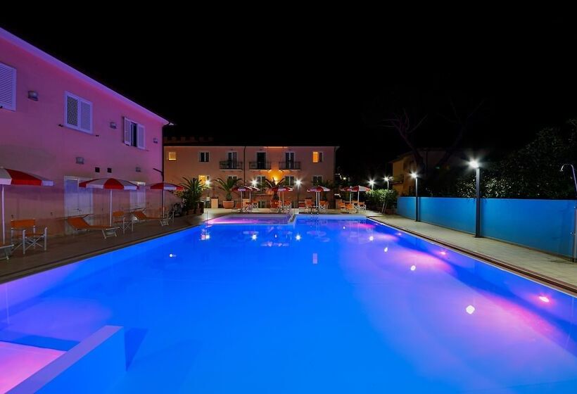 ホテル Bolgheri Marina Resort Ex Varo Village