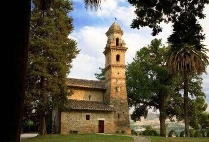 هتل Borgo Storico Seghetti Panichi