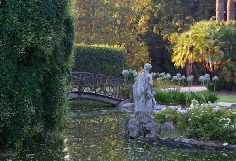 هتل Borgo Storico Seghetti Panichi