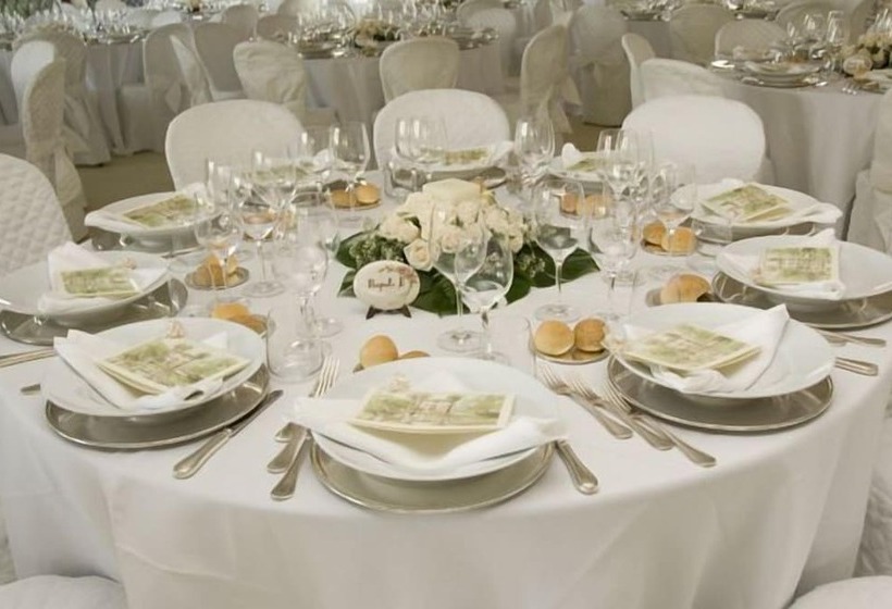 هتل Borgo Storico Seghetti Panichi