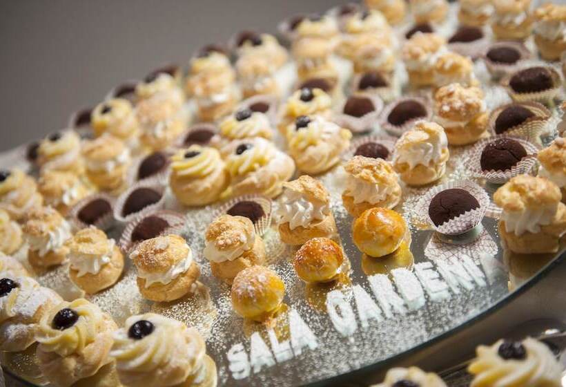 호텔 Bouganville Hill Resort & Wellness Space