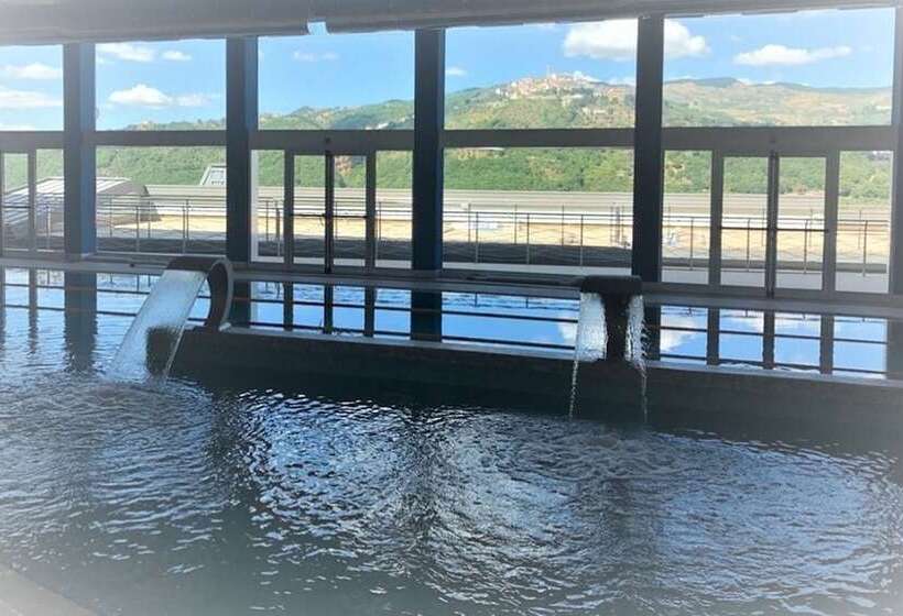 호텔 Bouganville Hill Resort & Wellness Space