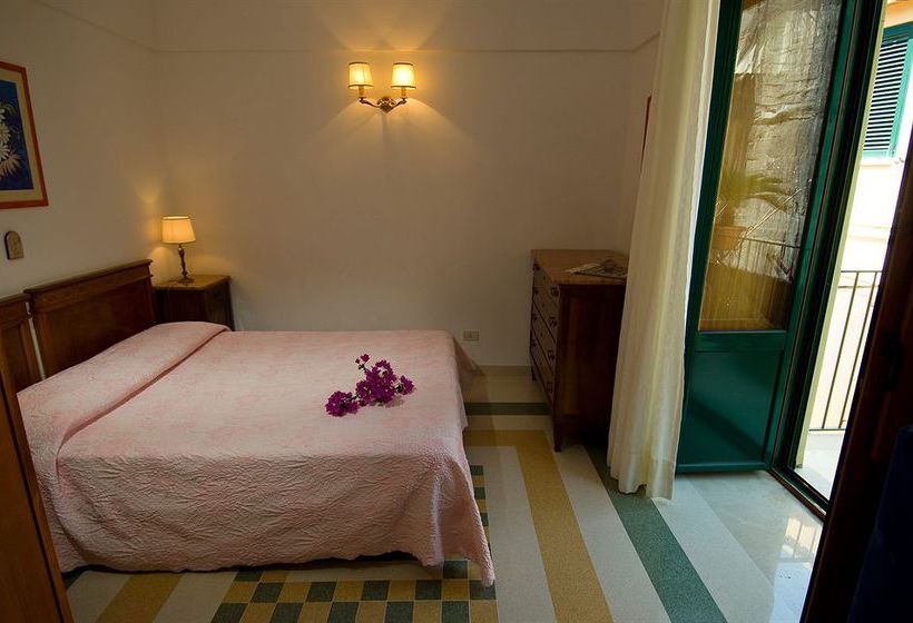 בית מלון כפרי Casa Antonella