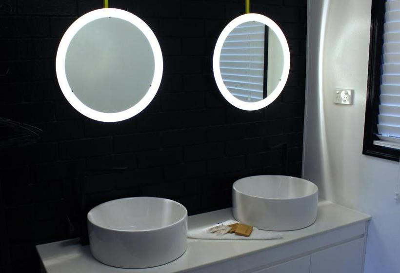 酒店 Cedar Creek Lodges