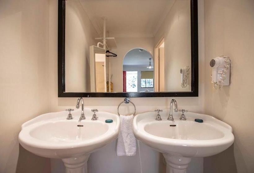 酒店 Cedar Creek Lodges