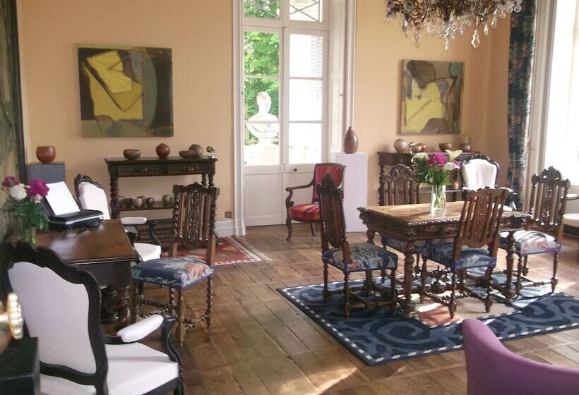 酒店 Château De Nieuil