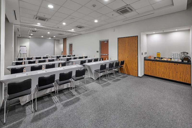 호텔 City Express Plus By Marriott Ciudad De México Patio Universidad