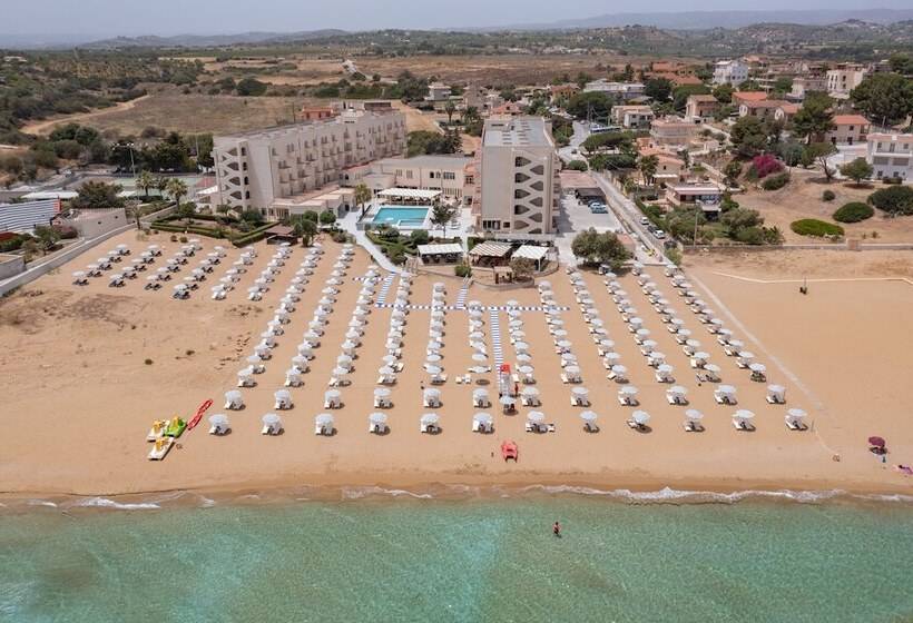 Отель Club Eloro