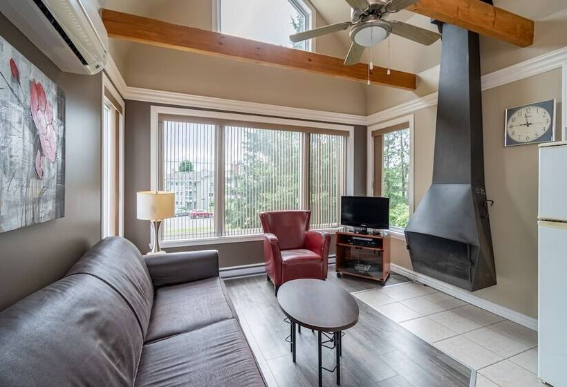 فندق Condos Vacances Msa Avec Piscine Et Spas Exterieurs Gratuits 4 Saisons!!