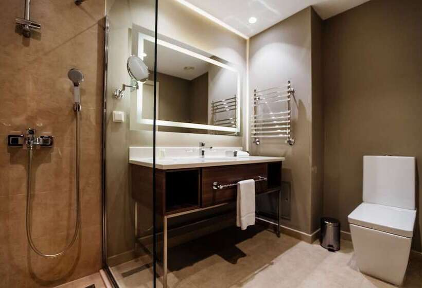 هتل Courtyard By Marriott Sochi Krasnaya Polyana