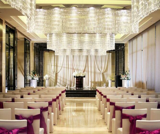 ホテル Crowne Plaza Chengdu West, An Ihg