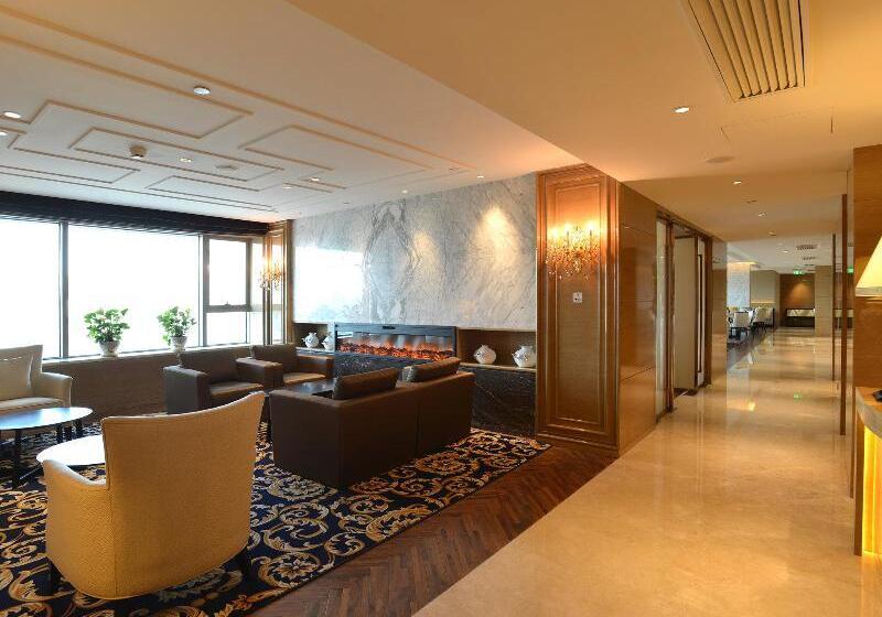 Hotel Crowne Plaza Shanghai Noah Square, An Ihg